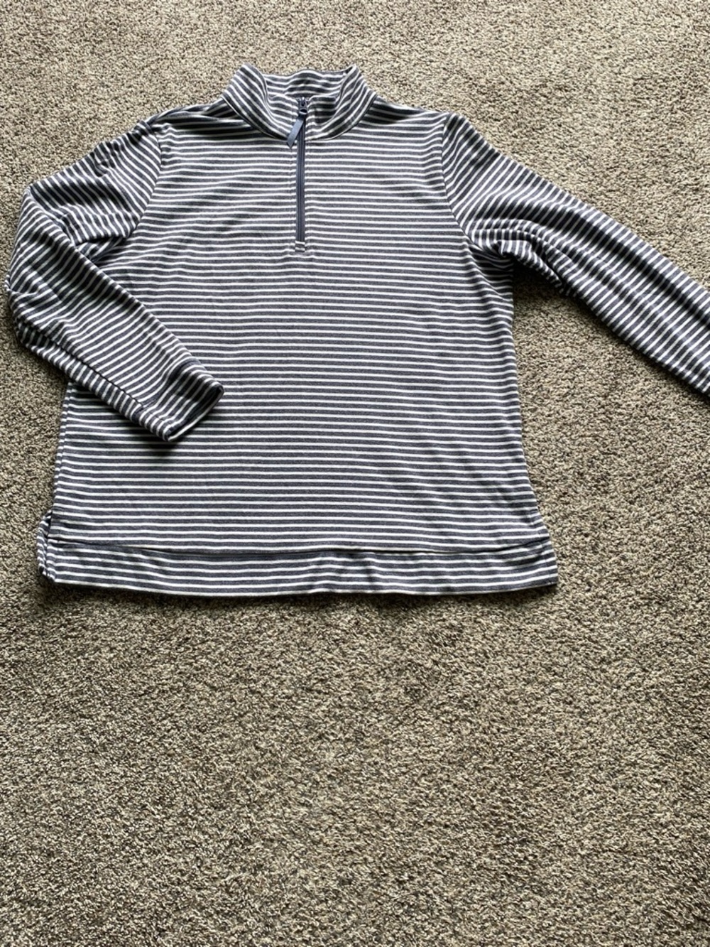 Croft  & Barrow Women’s Navy and White Striped Fleece Quarter Zip Size Large